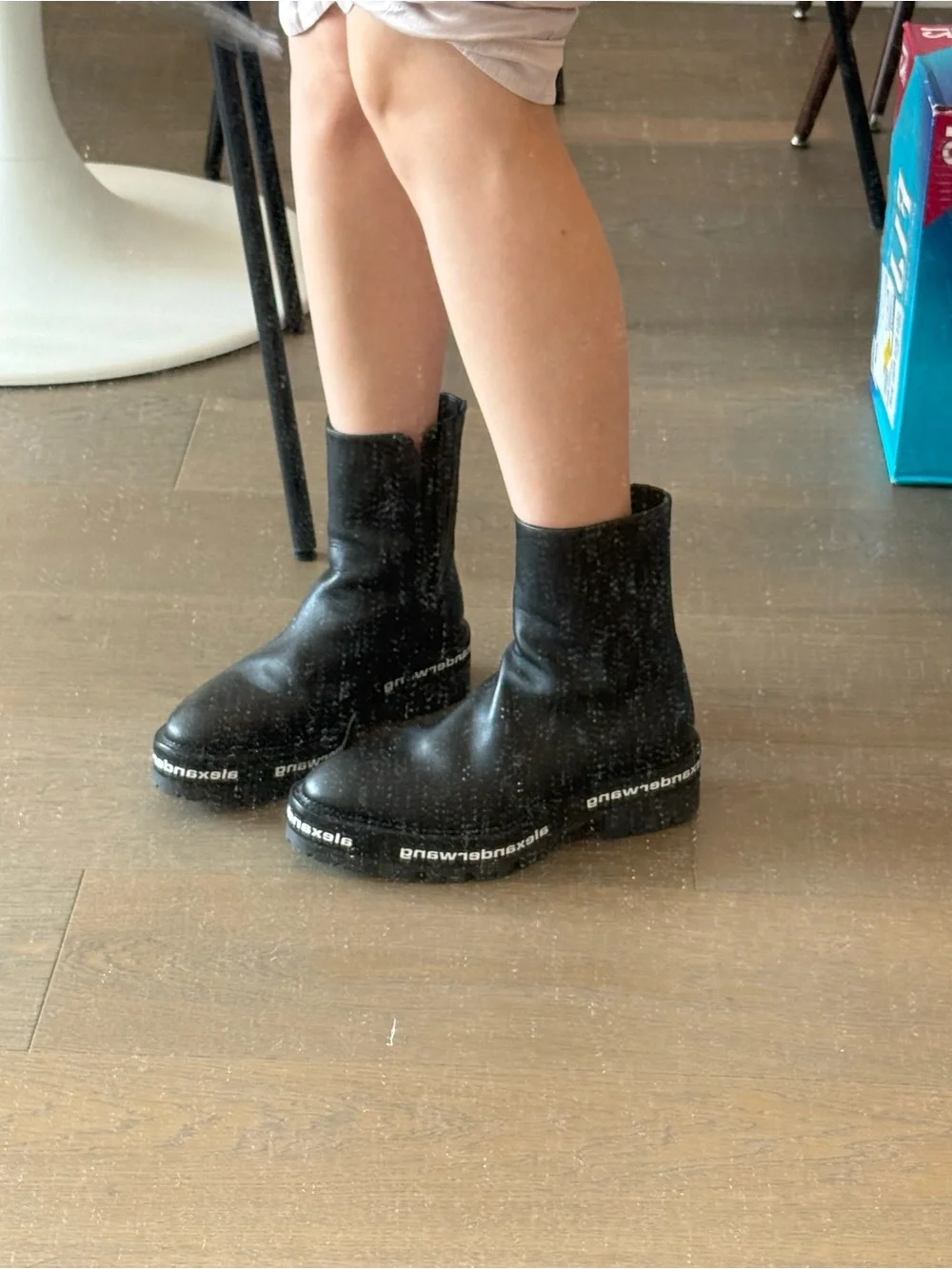 Alexander Wang minimal black